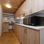 Lublanska 48