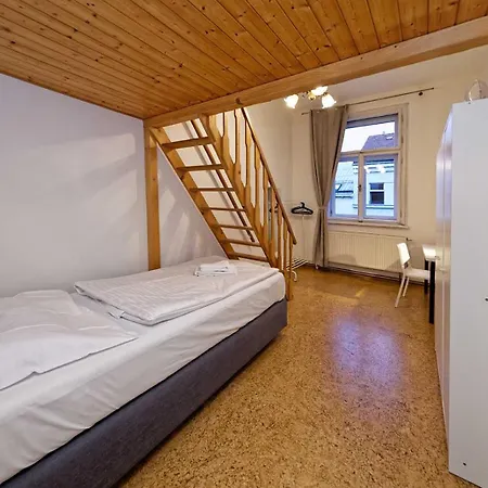 Lublanska 48 * Prag