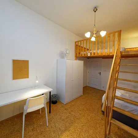 Lublanska 48