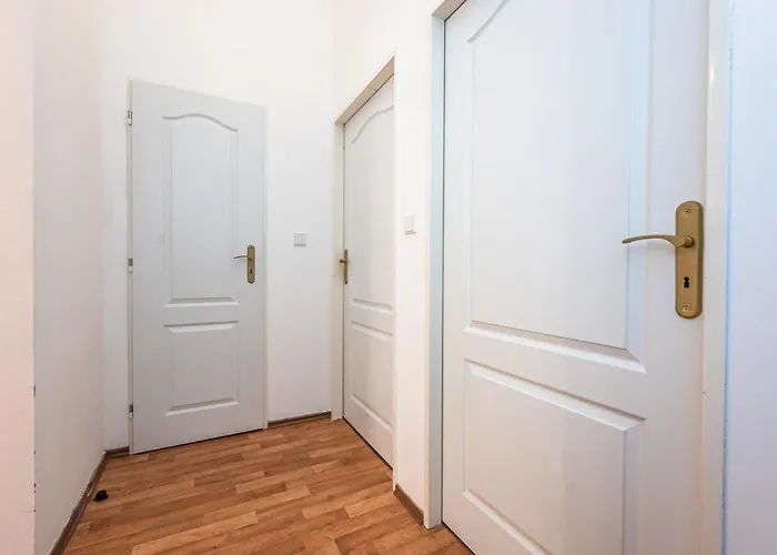 Appartamento Lublanska 48 *