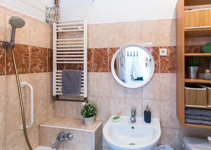 Lublanska 48 * Prague